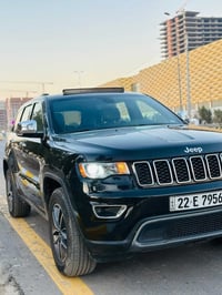 للبيع او مراوس  جيب لاريدو موديل 2020 لمتد فول مواصفات  سيارة كلين بدو...