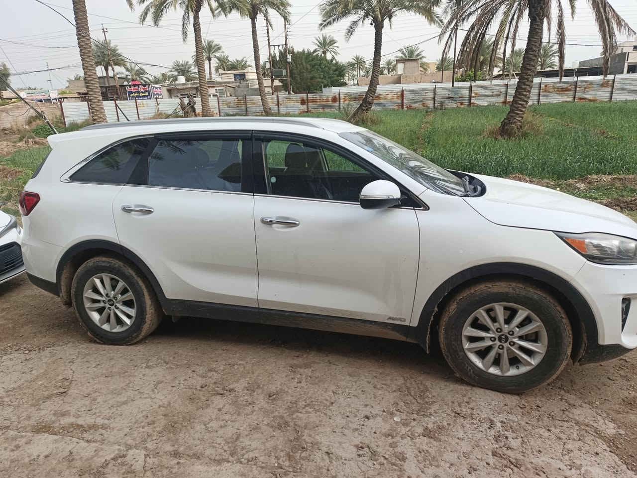 سلام عليكم سورنتو 2019 4 سلندر 7 راكب نص فول بصمه ماشيه 109 الف كيلو وارد امريكي رقم بغداد جديد 3قطع تبريد حادث فقط بنيد وجاملغ بدون دواخل محرك ما مفتوح بي فقط نضوح كلش قليل بدون تبخير كير مكفول سياره نضيفه كلش سعر 185 وبي مجال أو مراوس بي واي دي سونك L واتساب *********** مكان سياره بغداد ابو غريب
