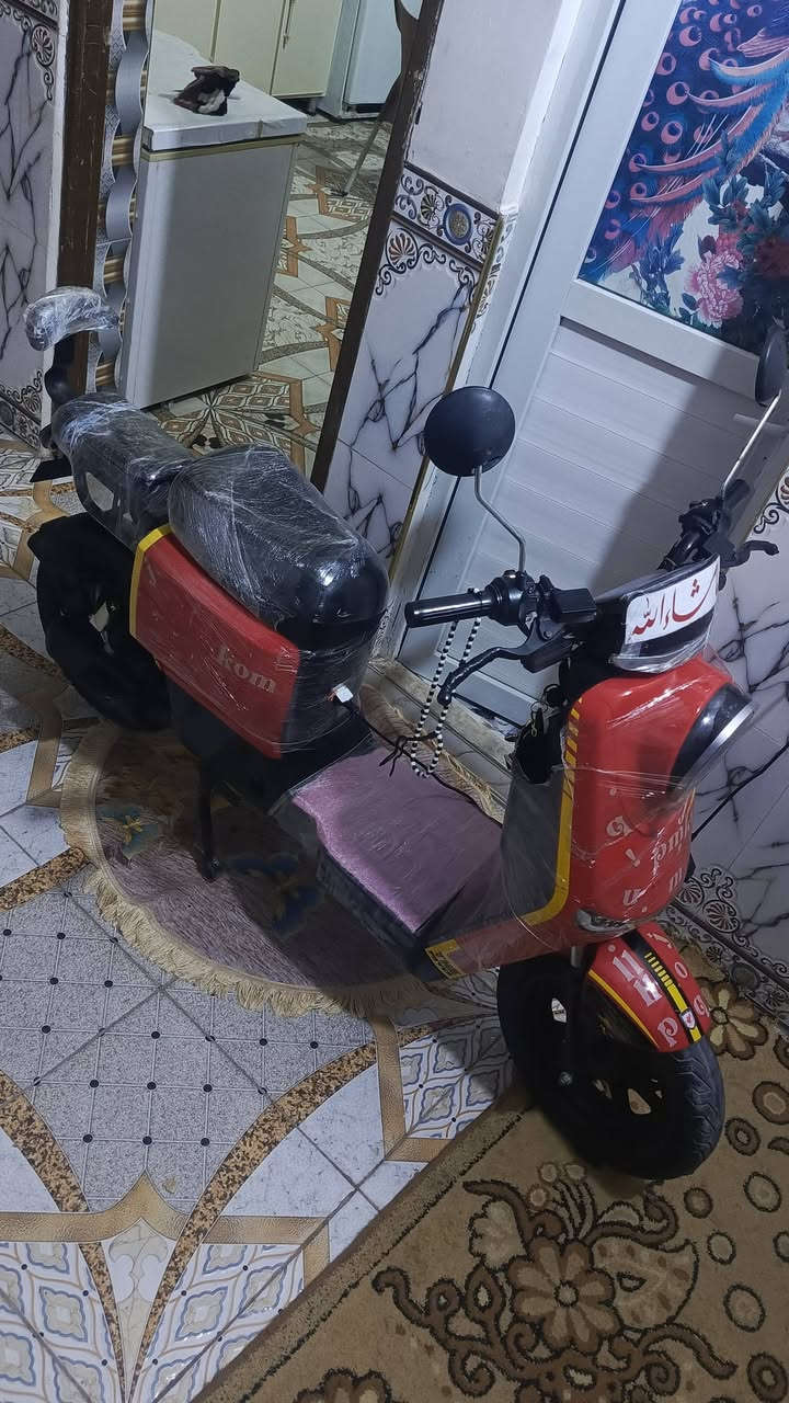دراجه شحن R11
فول مواصفات 
موديل 25
بلاتوث شغال 
اشاير شغاله 
لدات شغاله
لدات نشره شغاله 
بطاريات 32امبير 
دراجه كلش نضيفه 
سعرها 500وبيه مجال شي بسيط
مكاني بصره زبير  
رقم فقط وتساب 
***********
