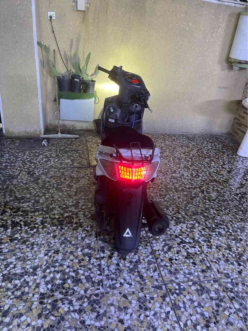 سكنس فحل ياباني قبق نفخ ستان كهربائي خطين دراجه بلاديه وكامله خير من الله مابيه نقص سعر 500
مكان العبيدي

‭٠٧٧٢ ٦٦١ ٤٤٣٤‬ بغداد, العراق
