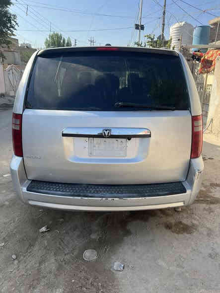 دوج كرفان 2009 .3800 .7راكب 3قطع تبريد
 (تبريد بي ليك) ضربتها بچم صبغ عام السعر100$
***********
