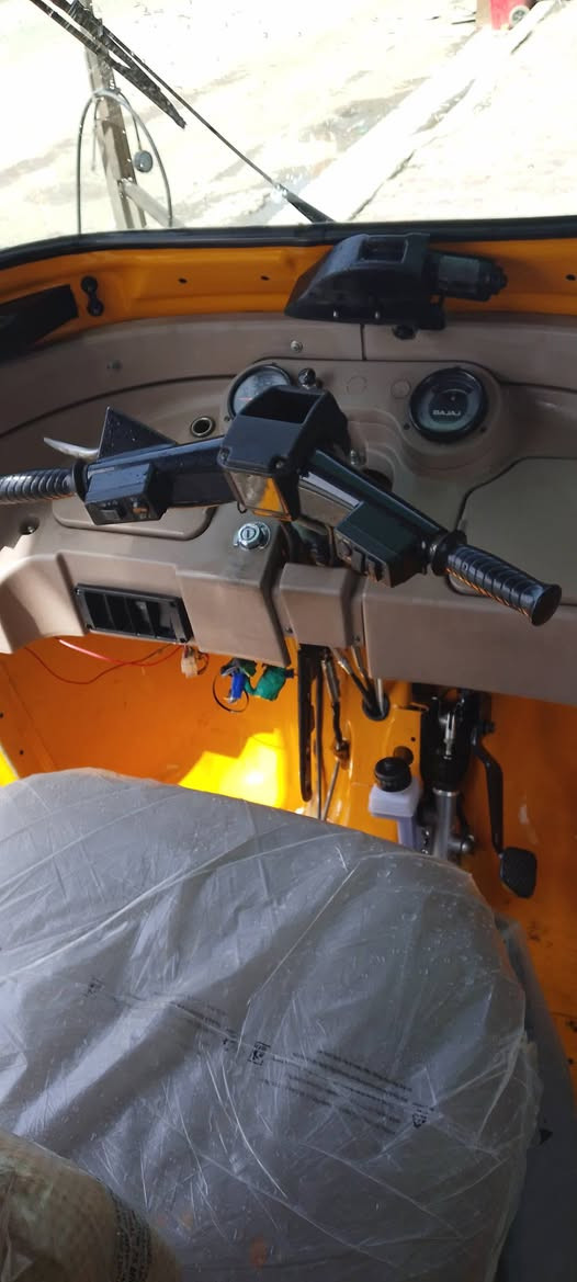 شباب سلام عليكم تكتك موديل 20 شهر12 رقم وسنويه انكليزي تحويل ثاني يوم ***********
