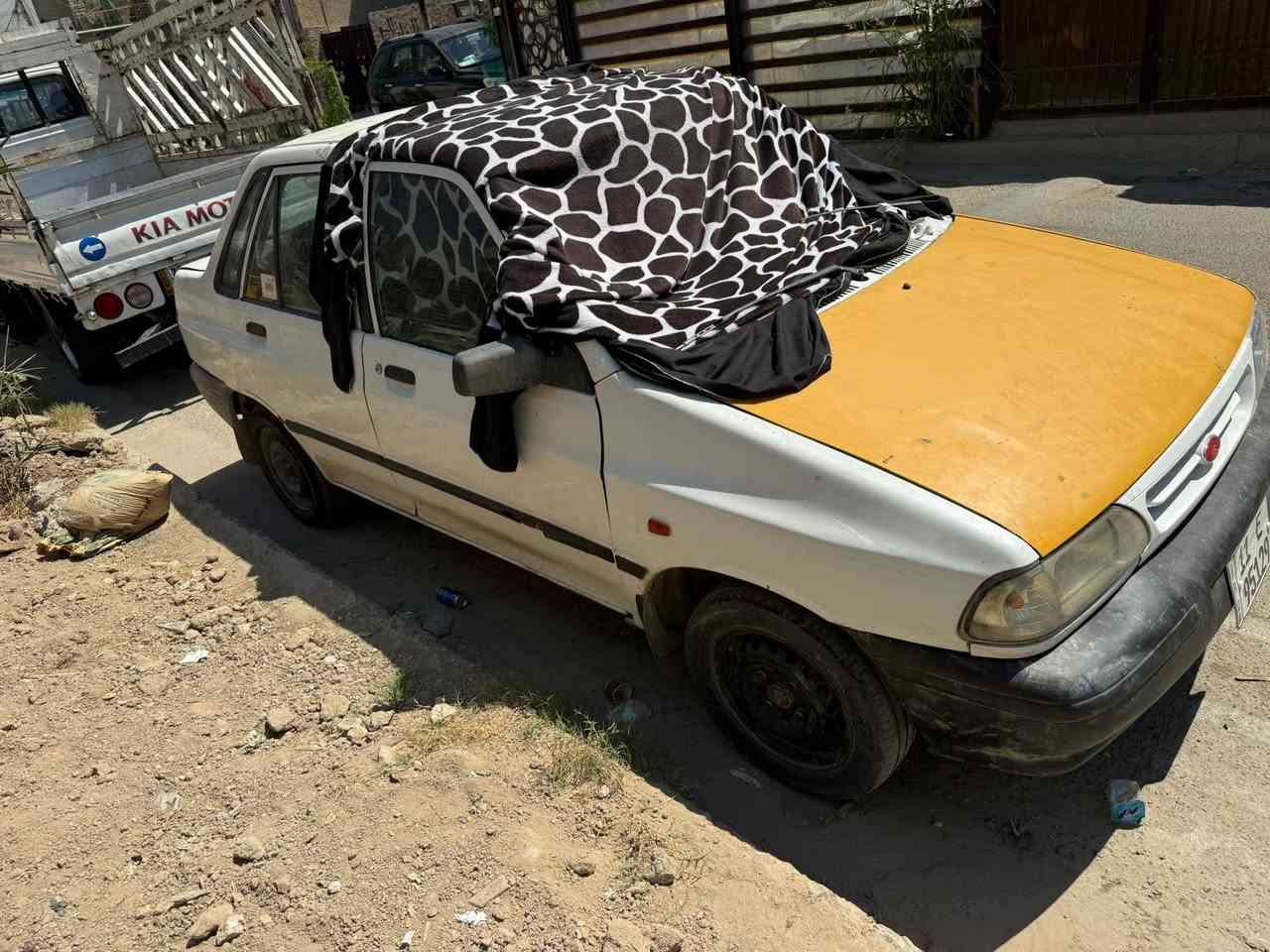السلام عليكم سايبا ١٢ محرك بي خيط تبخير كير نضيف رقم بغداد انكلبزي تحويل مباشر سياره حاهزه ينرادلها ترتيبات بسيطه السعر ١٨ وبيها مجال بغداد الزعفرانية *********** م ***********
