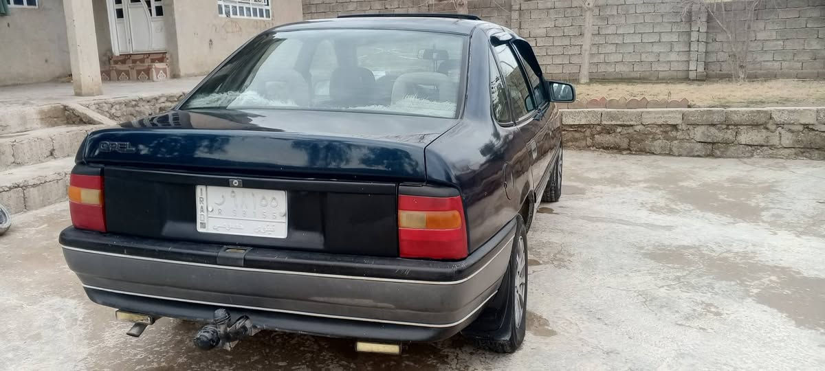 سلام عليكم اوبل فكترا موديل 1991
كير  عادي   محرك. شرط      محرك 18. المرغوب 93. 

تتفهه نار      كهربائياتهه كلهه شغاله    سياره جاهزه مال بيت

فقل مركزي.   اصطابات 4. دسك.    استيرن بور.  

 رقم     نينوي.    الماني          شرط التحويل 

السعر 45. قفل قفل قفل.   

الشراي    يتصل.        ***********
