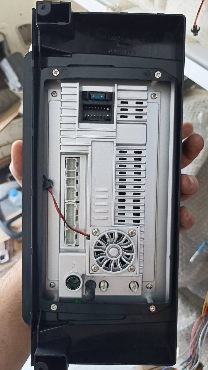 شاشه بي ام دبليو e39 نظام اندرويد 

ذاكره 32 رام 4 تدعم كار بلي اندوريد اوتو 

سيم كارت 4G 

يوتيوب بلوثوت واي فاي كوكل خرائط انترنت 

فإن تبريد حقيقي


**إذا كنت صاحب هذا الإعلان وتريد حذفه لأي سبب، رجاءا أرسل رسالة إلى الدعم الفني**