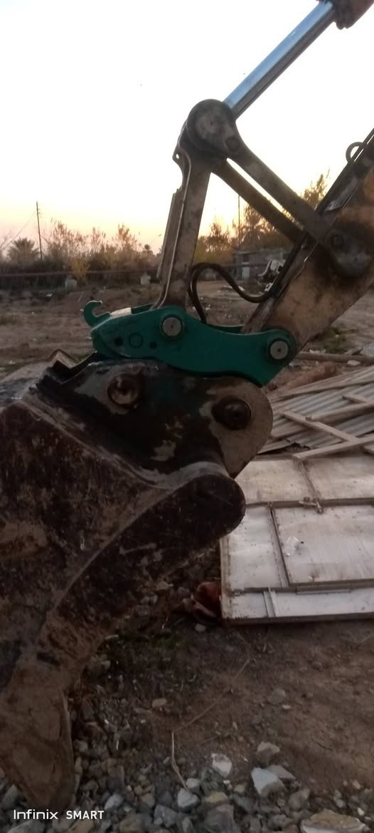 كماشه لبهير بيم 60 جديده مشدوده يوم واحد للبيع ***********
