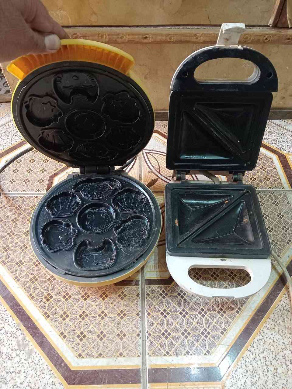 اغراض للبيع مكاني جكوك قريب على الكاظمية ***********
