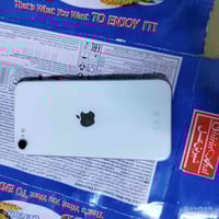 آيفون • للبيع