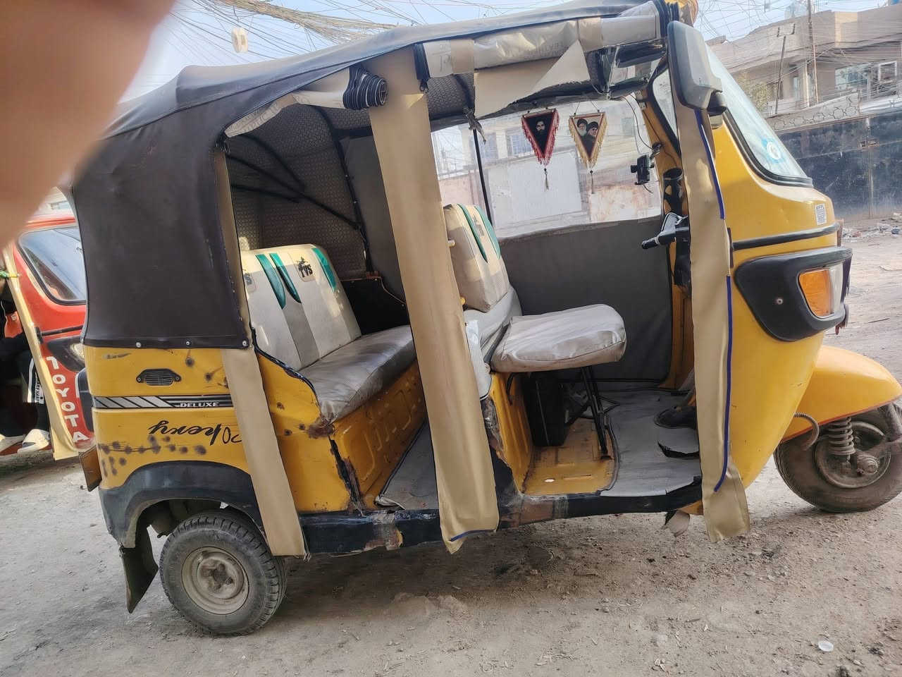 السلام عليكم تكتك tvs موديل 2019 مكينه جديده شركه ريتاج 
قمجيات جديده اصلي شركه
فلنجات عنابير بنزات كله شركه
تخم تاير ويل شركه
دبلات شركه
تانكي طوافه وشوته شركه بك لايك زوج شركه اشاير شركه
مسجل اربع سماعات دوشمه جامه شركه مرايات شركه رقم انكليزي بسمي مكاني بغداد حي الجهاد سعر اتصل على الرقم ***********
