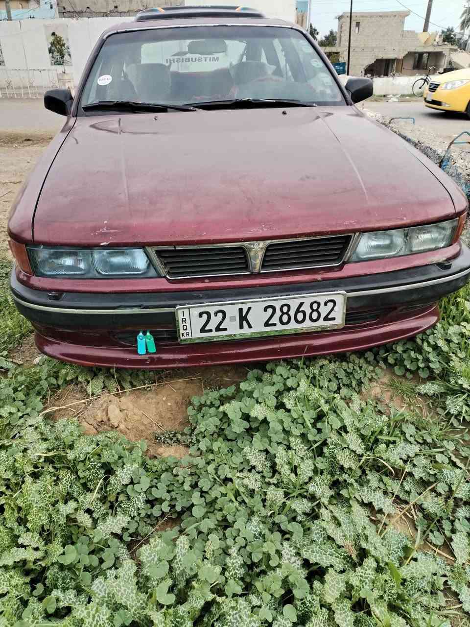 للبيع موديل ٩٢ رقم أربيل سنويه ٣٠ هزه جديده شرط تحويل مكينه بلاديه ١٨٠٠ كهربائياتهه كلهه شغاله مراوس حسب القناعه ٤٢ بيهه مجال قليل رقم تلفون *********** مكانهه المقداديه مكفوله من ظربه ولصبغ بلاديه
