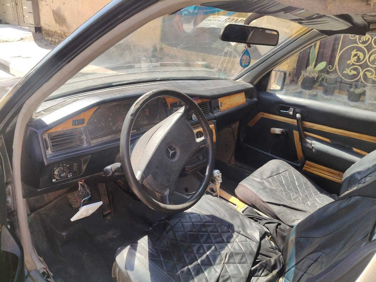 السلام عليكم مؤسس موديل 90 تحويل مباشر راعيها يريد يحول سياره حلوه شغاله رقم بغداد السعر 28 مكاني واسط قضاء الزبيديه ترهم مراوس وهذا رقم تلفونه*********** تبريد شغال
