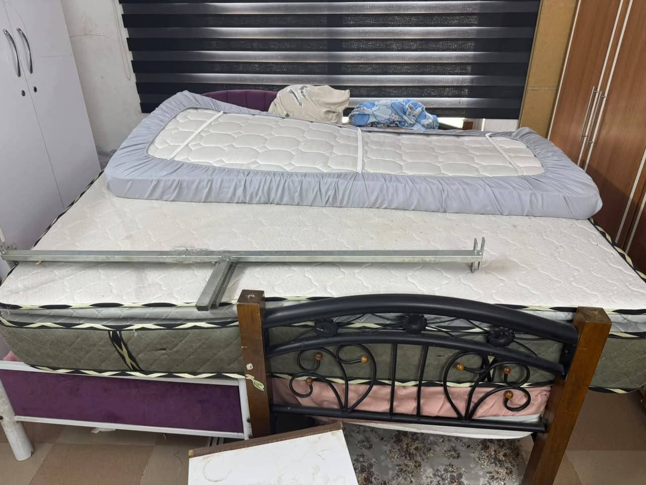 للبيغ اغراض بيت كامل مستعملة اخو الجديد بحالة ممتاذة غرفتين نوم درجة اولى واغراض مطبخ كاملة وغرفة قعدة بحالة ممتاذة 
موجودة اربيل زانكو 
للتواصل 
***********
https://wa.me/9647730250380
