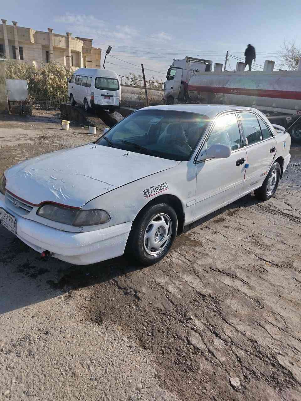 السلام عليكم سوناتا تو موديل 95 رقم انبار تحويل مباشر سنويه جديده
كير عادي مكفول
محرك 2000 مفتوح نظيف مكفول
مكفوووله من ضربه صبغ احزام فقط
مكان السياره الرمادي 
السعر ٣٦
***********
