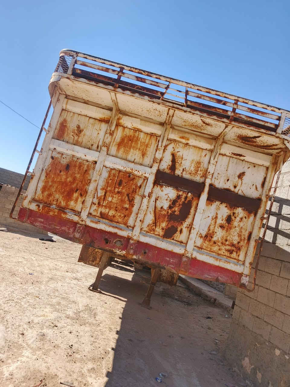 عربانه لبيع دناكير 16رقم تلفون***********
