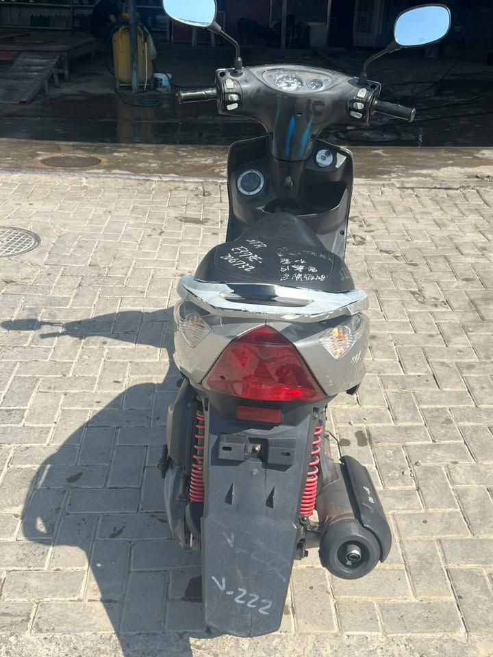 للبيع ثعلب كابريتر سرعه ١٤٠ مكفوله السعر ٨٢٥ الف عنوان الشعب ***********
