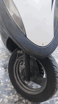 سلام عليكم ماكس عدله البيع دراجه نضيفه مال رمبه ملحه كله شغال 🦅 مكاني ⛎ بغداد فلكت حي نصر 🌓 رقمي موجود واتساب *********** سعر $ ٦٥٠
