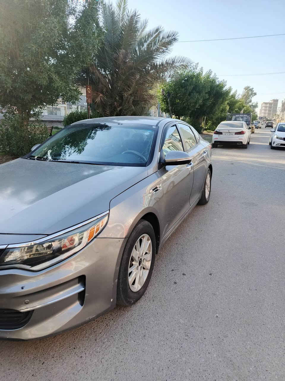 سلام عليكم
كيا اوبتميا 2018 
وارد امريكي 
ماشيه 85ميل 
حادثه قطعه واحده جاملغ امامي 
كير مكينه تبريد مكفول 
رقم اربيل 
بأسمي تحويل وكاله 
السعر 135قابل للتفاوض 
العنوان بغداد حي الجامعه 
للأستفسار على الرقم ***********
