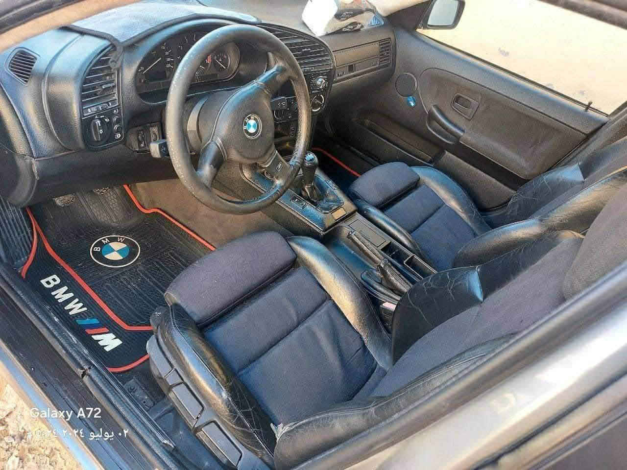 سلام عليكم  مكلف بل نشر اتصل
اعادت النشر بسبب الوعود الكاذبه سياره 318 Bmw e36 موديل 1991  رقمها نينوى انكليزي كابون بانزين تحويل ثاني يوم السياره بسمي كير و مكينه شرط داخل m السياره مصروف عليها طخم كدام وره شرط تايات جدد السياره 4سلندر السعر 40و بيها مجال  ‭0771 959 8154‬بي واتساب
