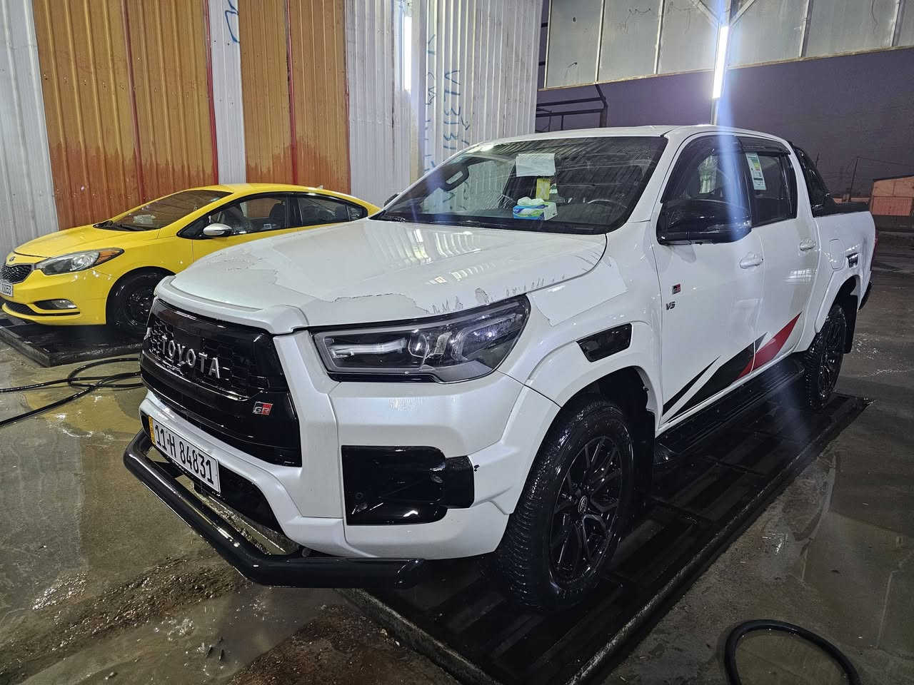 سلام عليكم سياره GR 2023 سياره جديده مشيه47الف تيرات شركه سبير ما نازل سياره بسمي رقم بغداد مكينه V6
***********
