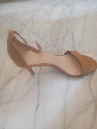 ملابس • للبيع