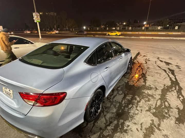 السلام عليكم C200 موديل 2015 رقم بصره دولي باسمي محرك 2400 بصمه تشغيل بصمه باب شاشه كامره السياره حلوه حادثها جاملغ وبنيد وبالعراق صبغ قطعتين اثر شخوط بغداد حي اور السعر 85 
***********
