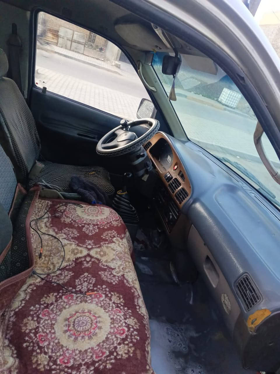 السلام عليكم كيا بريجو شبوط 2000رقم بغداد مكينه كير اكسل مكفولات تخم تاير جديد مصفره هيئه وغرامات مصبوغه حزام شواصي مكفولات ماعده الشاصي الخلفي اليمنى تحويل ثاني يوم 
مكلف بالنشر رقم صاحب السياره هذا واتصل عليي‏
‪***********‬‏
