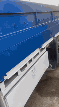 عربانه شمتز  نص جناب موديل 14 بدون منفيس  سعر 55 ورقه وبيها مجال قليل ***********
***********
 المكان الكوت
