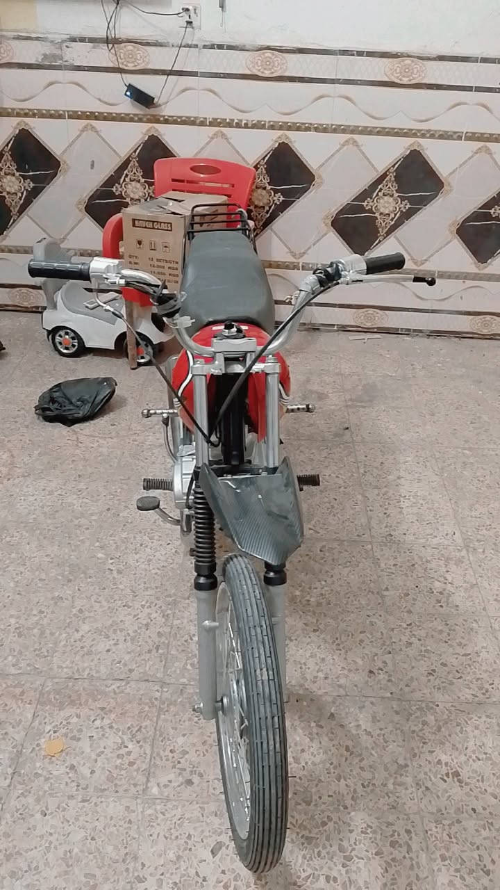 سلام عليكم دراجة البيع بدون بدون  شاصي نامة اصلي مكينة رابيدو اصلي غراض كلة أصلية دراجة مكفولة سعر (٧٠٠)وبيهة مجال  لاستفسار ***********
