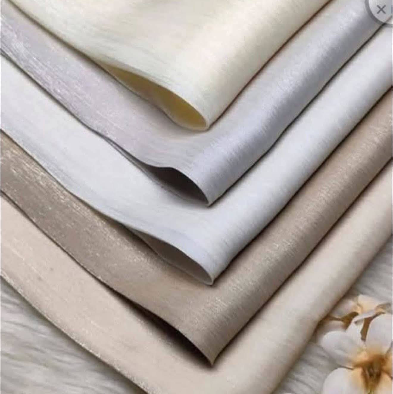 عرض يخبل ، شال الاوركنزا 
سعر القطعة ٥٠٠٠ 
الالوان الاساسيه 
متوفر لدى حجابات النرجس 
الشطرة شارع الگص


**إذا كنت صاحب هذا الإعلان وتريد حذفه لأي سبب، رجاءا أرسل رسالة إلى الدعم الفني**