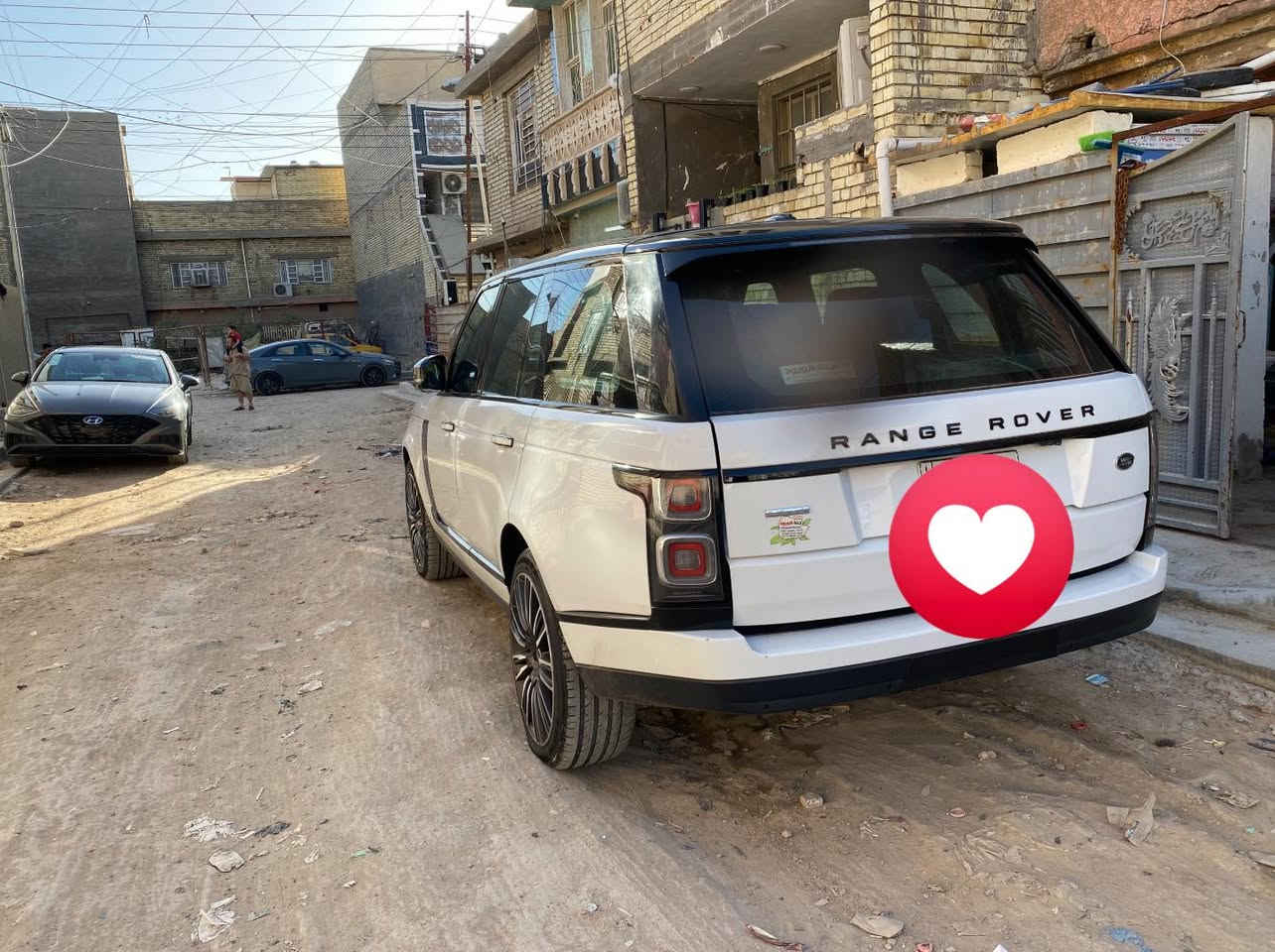 رانج اروفر رقم مميز 
السياره فول مواصفات 
خليجيه بيها جاملغ وباب 
السعر 350
الاستفسار ***********
