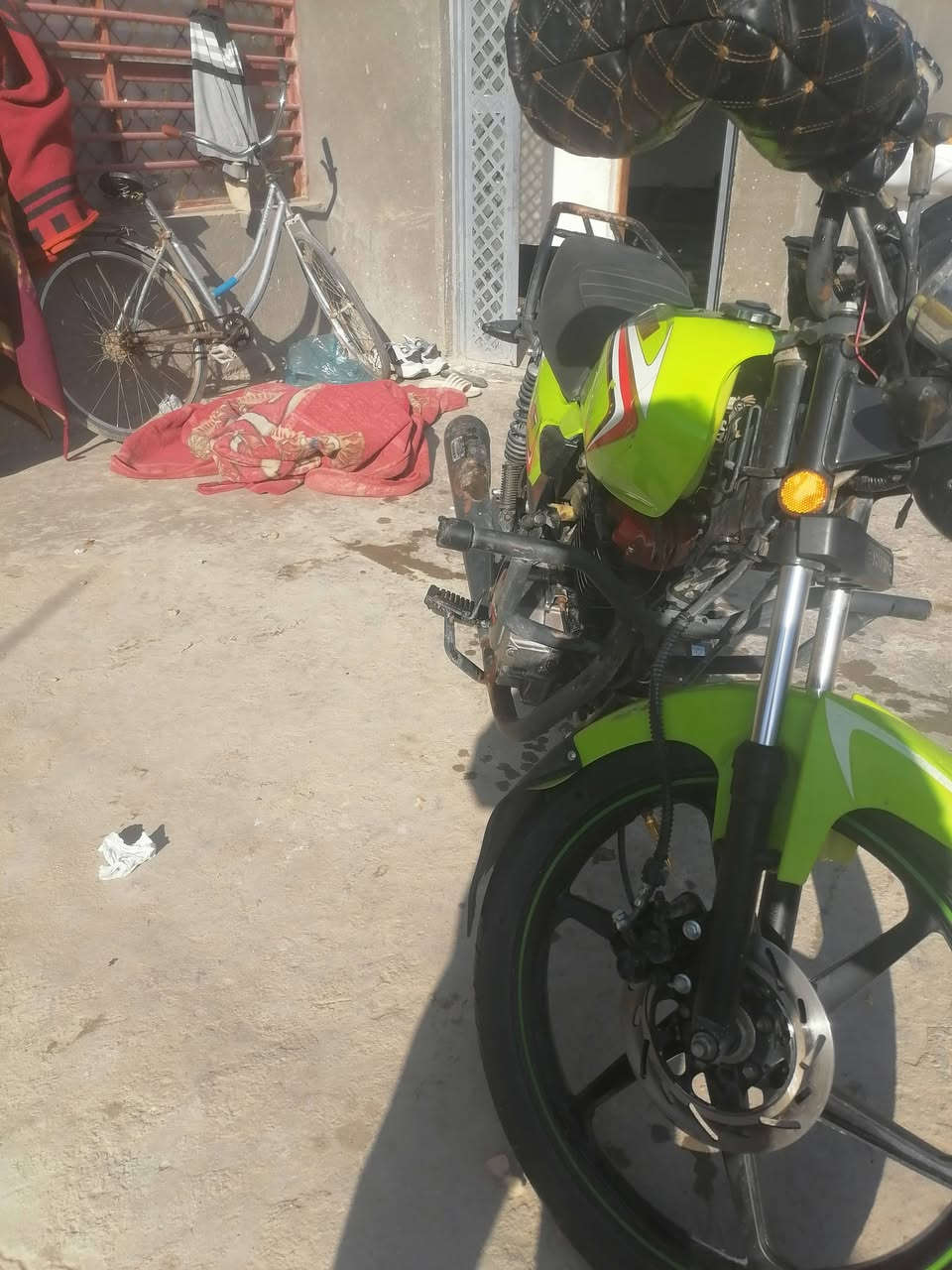 دراجه شاينك للبيع السعر 700وبيها مجال بدون اوراق المكان بابل
الرقم (***********)
