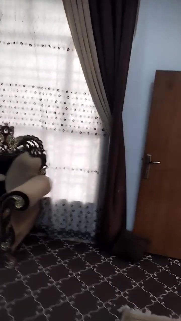 بيت للبيع زراعي سند بغداد التاجي ام العظام مساحة 600متر مسلح قاط 3غرف نوم واستقبال وصالة ومطبخ وحمام داخلي خارجي استارة وبيتونة بناء طابوق قريب على بيت صدام الدليمي كاشي واسيراميك جاهز منطقة مخدومة ماء كهرباء تبليط ومجاري تكرم للبزل تم الرد خاص ***********.  ويرهم مراوس
