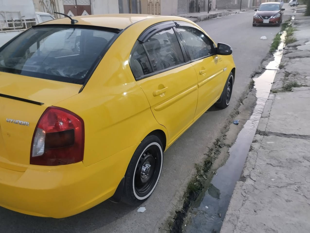 اكسنت موديل 9 ضررها جملق خلفي بدون دواخل كوري 
الاصرف ولانفخ كير شرط 
تدفئه تبريد شرط
جام كهرب دوشمه جديده
مراوس بيع نقد 86 السعر
***********
