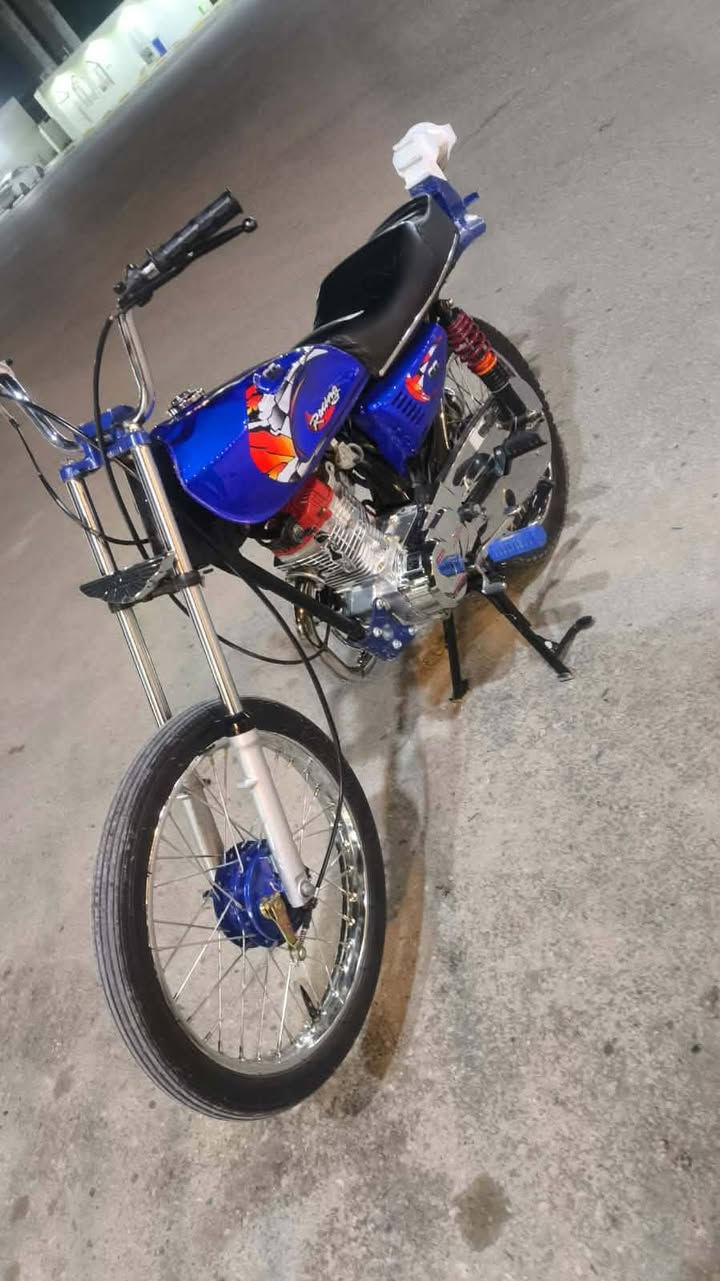 اسلام عليكم دراجه اربعه كير تعمير جديد شرط صارلها شهر ونص عدي الغراض اصلي اذا مو اصلي مرجوعه الدراجه المديل 2026العنوان نجف كوفه شارع المعمل 
.... الدراجه كلك كلك كلك وهاذه رقمي ***********وبي واتساب السعر خاص
