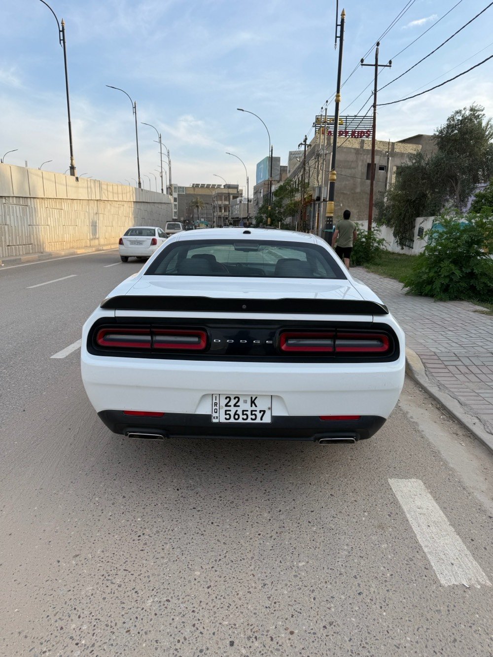 � للبيع فقط — جالنجر SXT موديل 2018 🔥

🎨 اللون: أبيض
📍 الموقع: محافظة بابل / مركز المدينة

✔️ رقم أربيل باسمي
✔️ سنوية لغاية 2030
✔️ 4 تايرات جديدة
✔️ حدادية أمامي وخلفي جديدة
✔️ السيارة جاهزة 100% بدون أي نقص

🚧 حادثها:
✔️ تبديل وصبغ البنيد
✔️ خشم الجاملغات الأمامية صبغ بدون تبديل
✔️ باب الراكب (ربع) صبغ بدون تبديل
✔️ كل قطع السيارة أصلية (فقط البنيد مبدل)

📌 وكالة أو مداور — متوفر

📸 صور الحادث + رقم الشاصي موجودة بالمنشور

📞 ***********
📱 واتساب نفس الرقم

السعر 148 وبيها مجال 