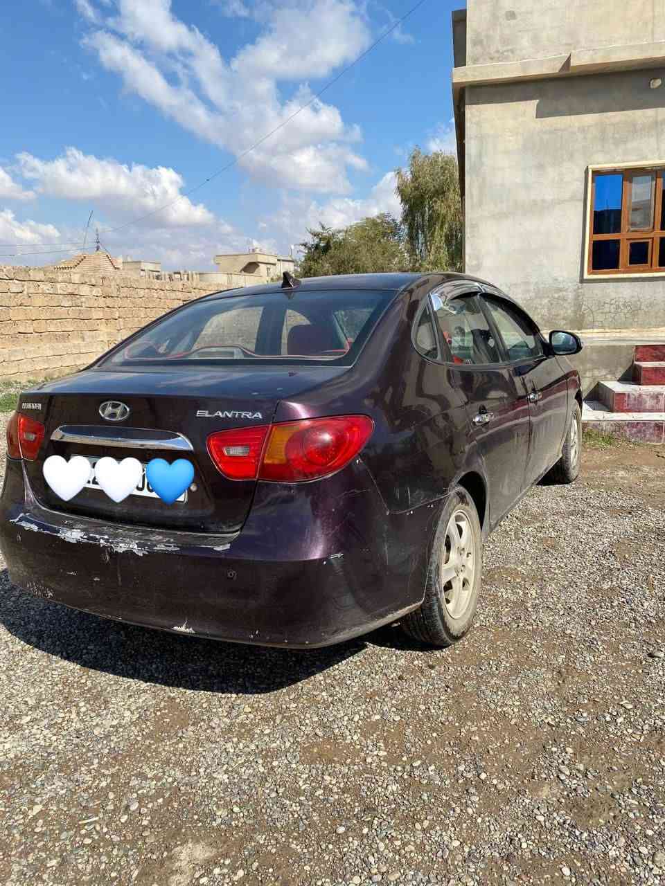 السلام عليكم
سياره للبيع 
الانترا مقدس 2011 نضيفه 
مابيها أي ضرر بيها طخطخات عل خفيف شبه اكلين 
تنته مواصفات واحد على واحد الرقم اربيل بأسمي 
الشراي يتصل ***********
