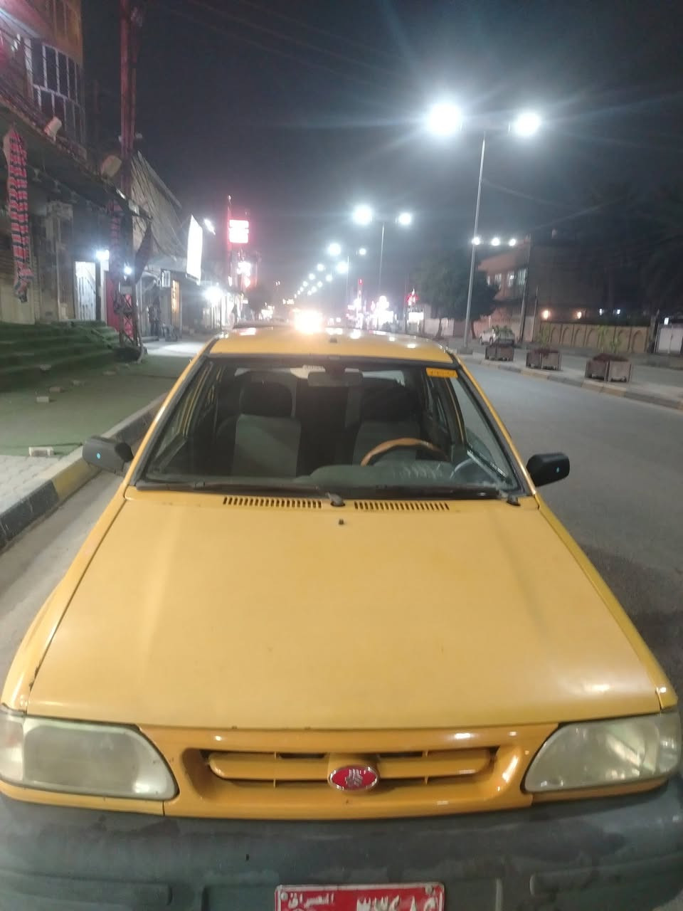 السلام عليكم لبيع سايب موديل 2014مكين وكير حدادي تخم تاير كهربائيّ تبريد وتفه سيار جاهز وخير من الله سيار مكفول من صبغ ولضرب شواصي عل ابلاد سيار جديد راعيه متوفي رقم بغداد سنوي صاقط صار سنتين سعر 14 مكان سيار كربلاء 
***********
راعي سيار اهله يدورون ماعدهم شكال
