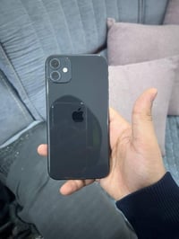 آيفون ١١ • نضيف • بطارية ٦٥