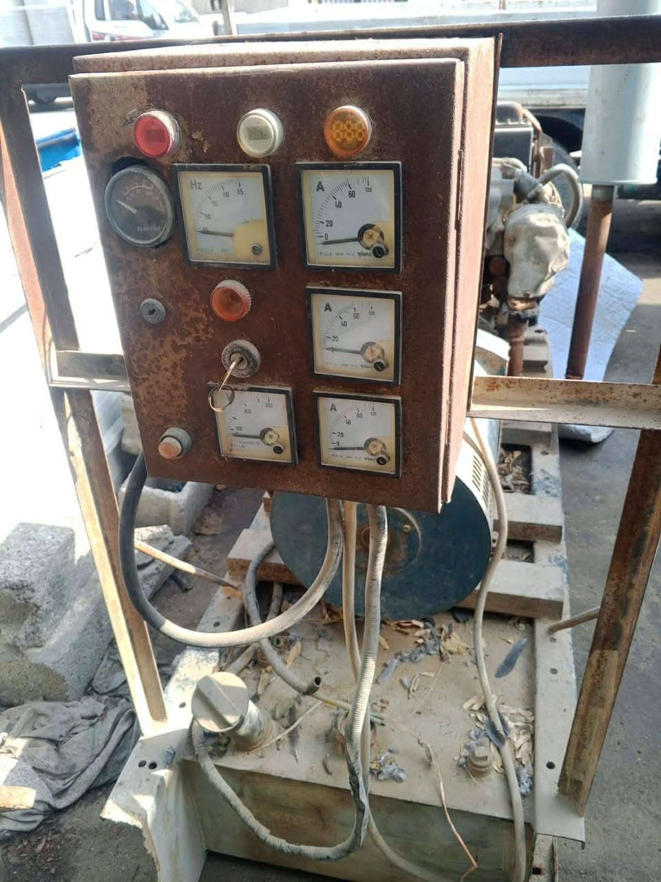 السلام عليكم  مولد ٢٥ كيفي ياباني عاطل العنوان بغداد البلديات اتصل على الرقم وسهلة ***********بي واتساب
