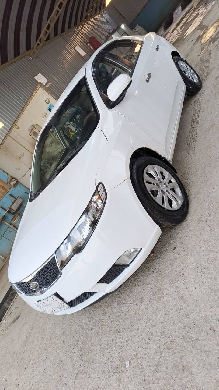 سيراتو 2012 خليجي بيها قطعتين صبغ
رقم قادسيه مشروع وطني السياره جاهزه من كلشي
السعر 93 مكاني بابل القاسم (ع) رقمي  ***********
