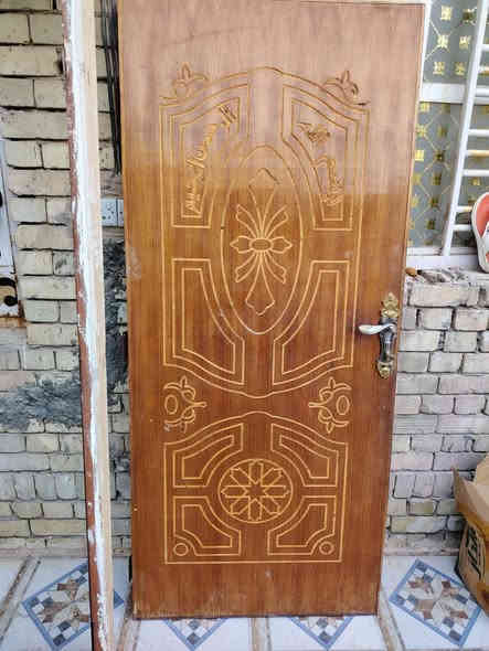 مرحبا مستعجل عله بيعته ليريده يخبر يراسل ويدلل ***********
