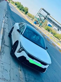 1️⃣ كيا فور 2025 2️⃣خليجيه فوول مواصفات Vip 3️⃣ 🔹 بصمة تشغيل + أبواب +...