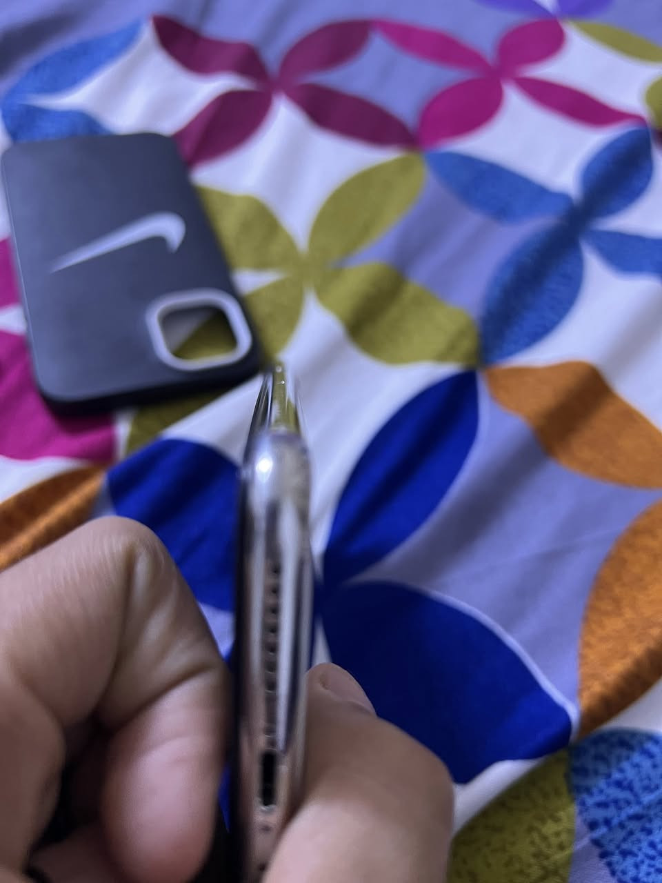 سلام عليكم 11 برو ماكس مبدل شاشه وبطاريه 100 وضهر مكسور ذاكره 256 نموذج Mكلشي شغال بيه بس فيس ايدي وكف بسبب تحديث برمجه يرجع طبيعي نضيف الجهاز كلشي شغال بيه مثل ما موضح بل صور المكان بغداد المشتل حي المعلمين الرقم *********** السعر 230 وبي مجال بسيط
