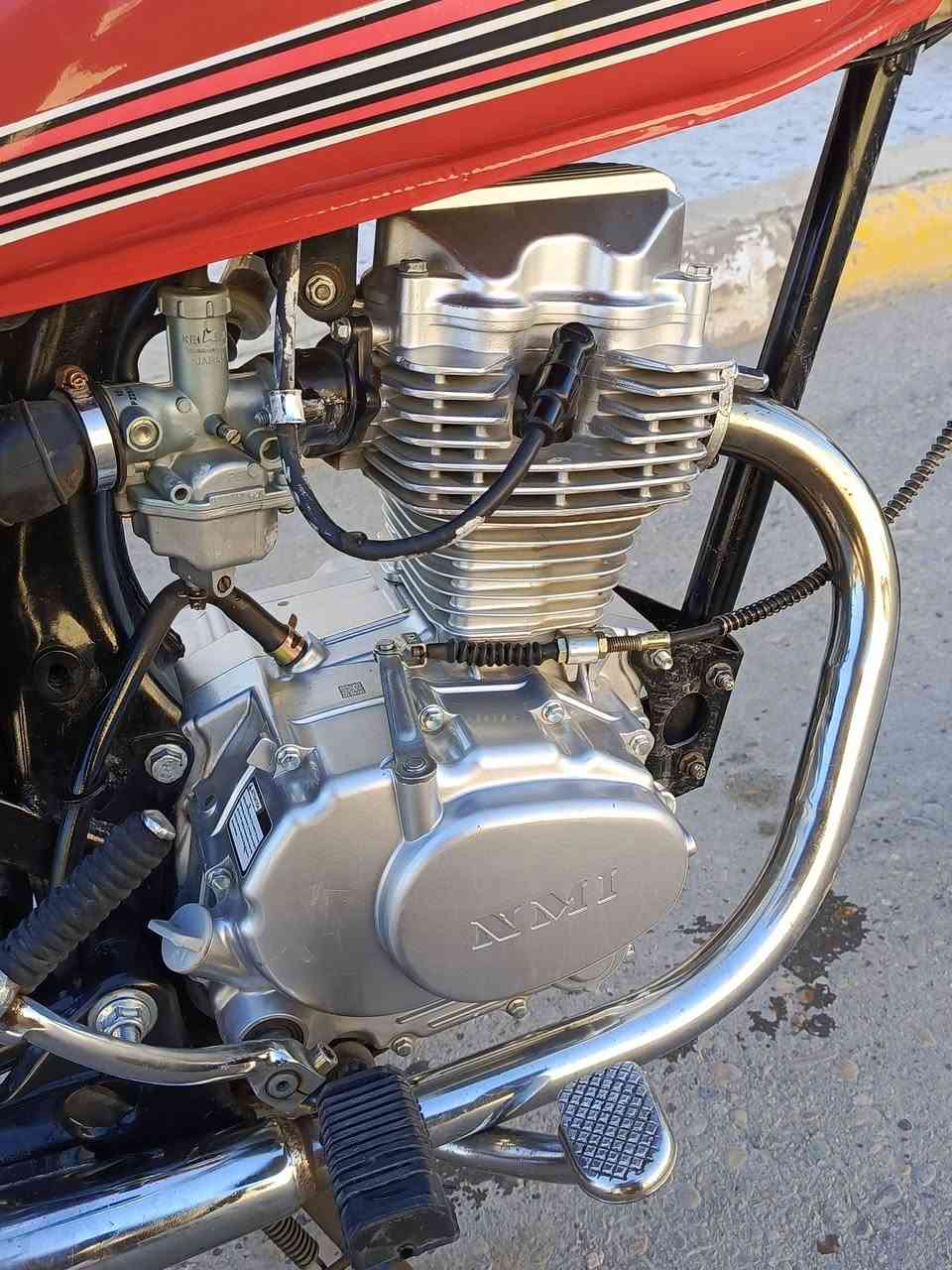 سلام عليكم دراجه محرك نامه مكفول وشاصي مكفول دراجه خير من الله ((وياها نزال باكستاني)) معجن ومصبوغ لسعر650 وبيها مجالل واتساب((***********))
