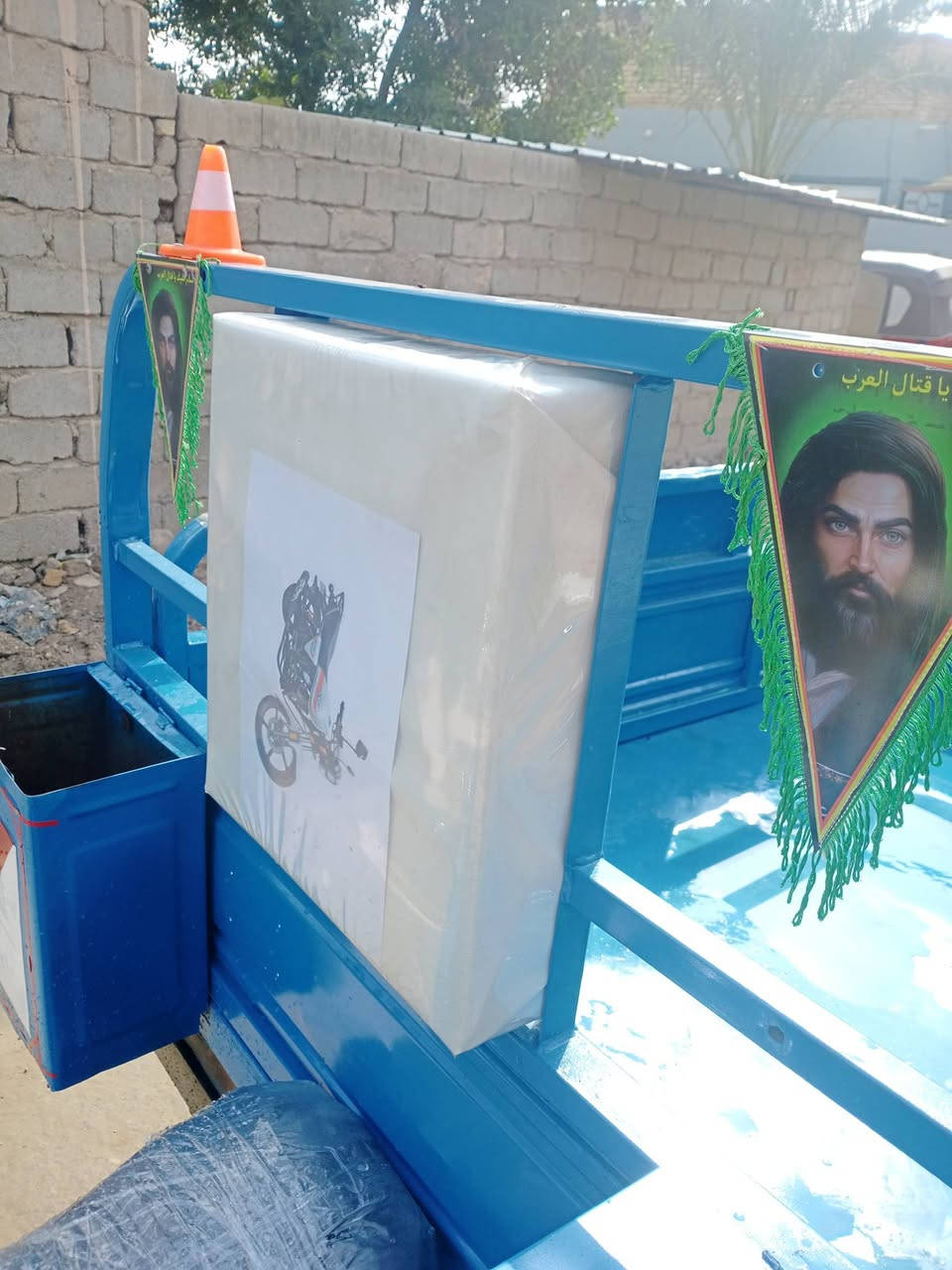 سلام عليكم ستوته للبيع موديل 20 مكفولة كفاله عامه كهربائيات جديده تخم تايرات جديد  شاصي مكفول العنوان بابل الشوملي السعر مليون 350. ..***********
