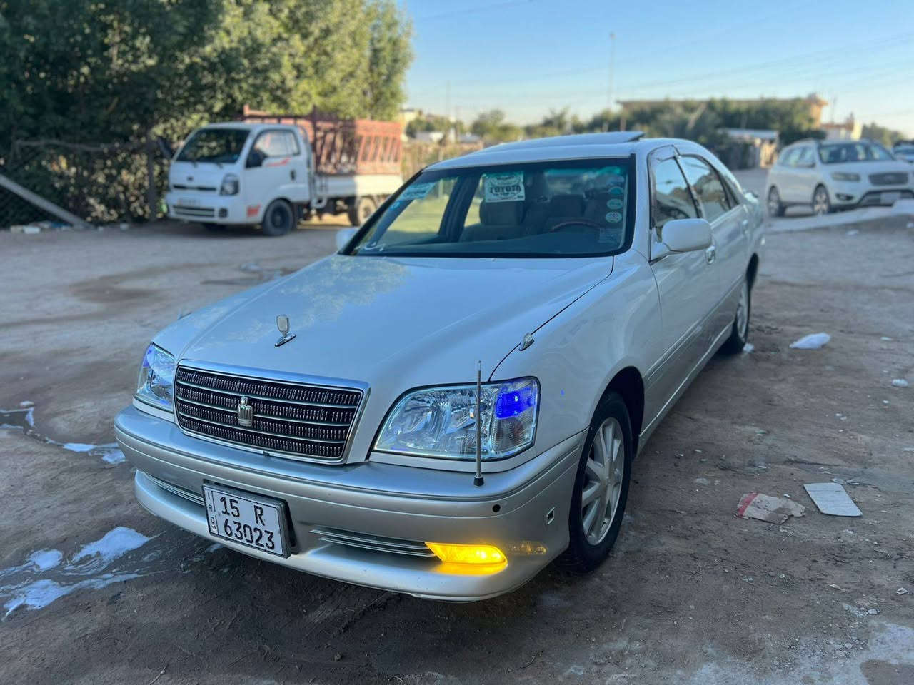 للبيع ملكه 2002 بيه كصه قماره السياره رقم انبار نكليزي بسمي دكمتين
تبريد خلفي 
ثلاجه 
4 كشنات كهربائي
السياره ربع ماتصرف عليه جاهزه  بيع او مراوس
ويل نجمه اصل
اريل امامي خلفي السعر 115 وبيها مجال وهاذا الرقم ***********
