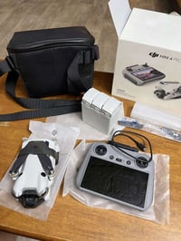 متاح كسر كارتون ميني4برو كومبو بلاس الحجز خاص او واتساب07749959544 بغد...