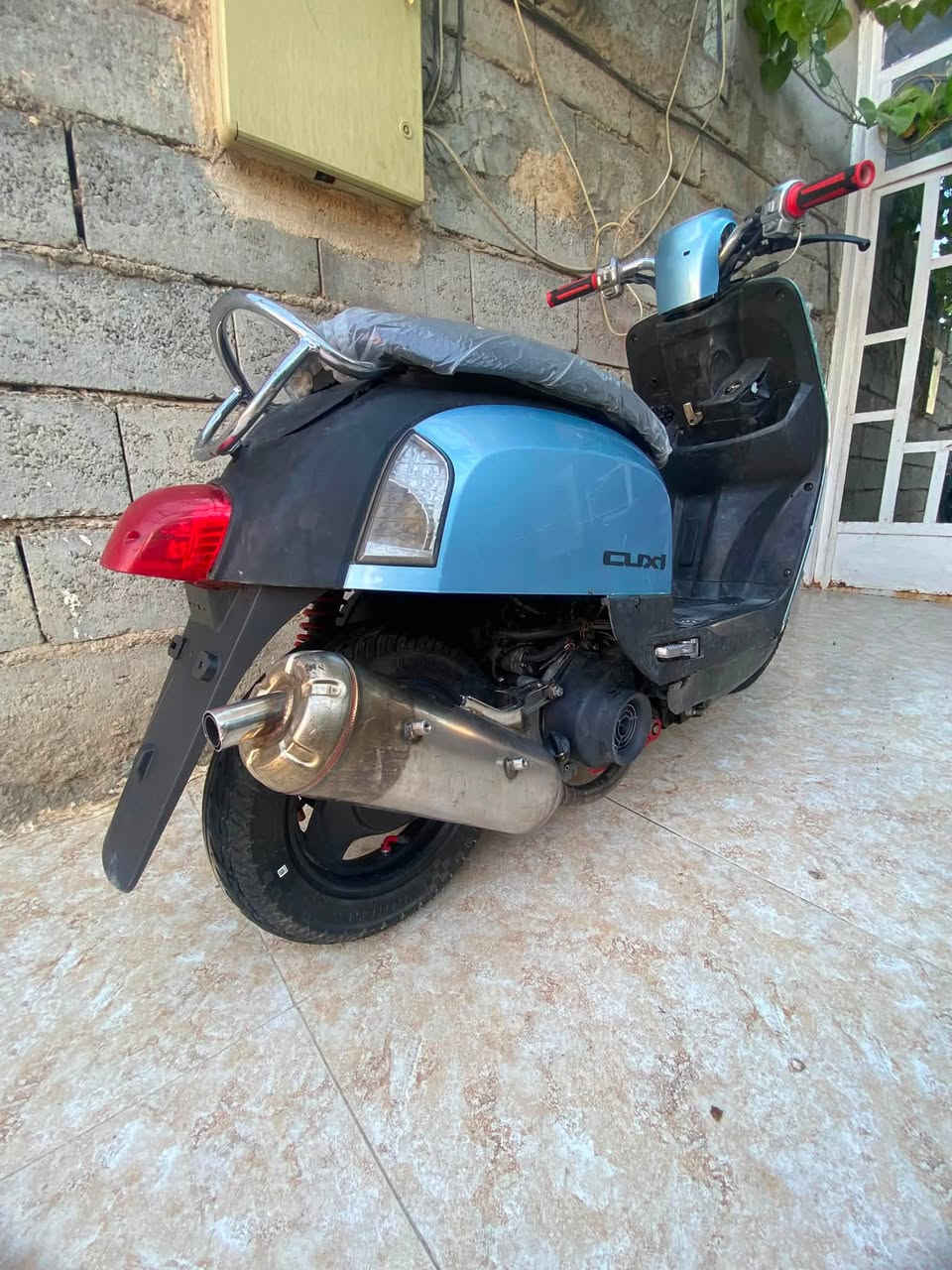 بوليسي موديل 2007 ) مزودة شيال رياضي يدات صالنصة رياضي كهرباياتة كلها شغاله تايرات جدد نقص بيها قبق مال بانزين مكينه مبدل بيها بس ولفات فقط كلشي متصرف عليها ربع مذب عليها نكرة سلف كيج سرعه شغال مكاني مدخل الرحمه مجمع الصناعي قرب مدرسه الحياة رقم*********** واتساب اتصال بكيفك سعر 500 وبيها مجال
