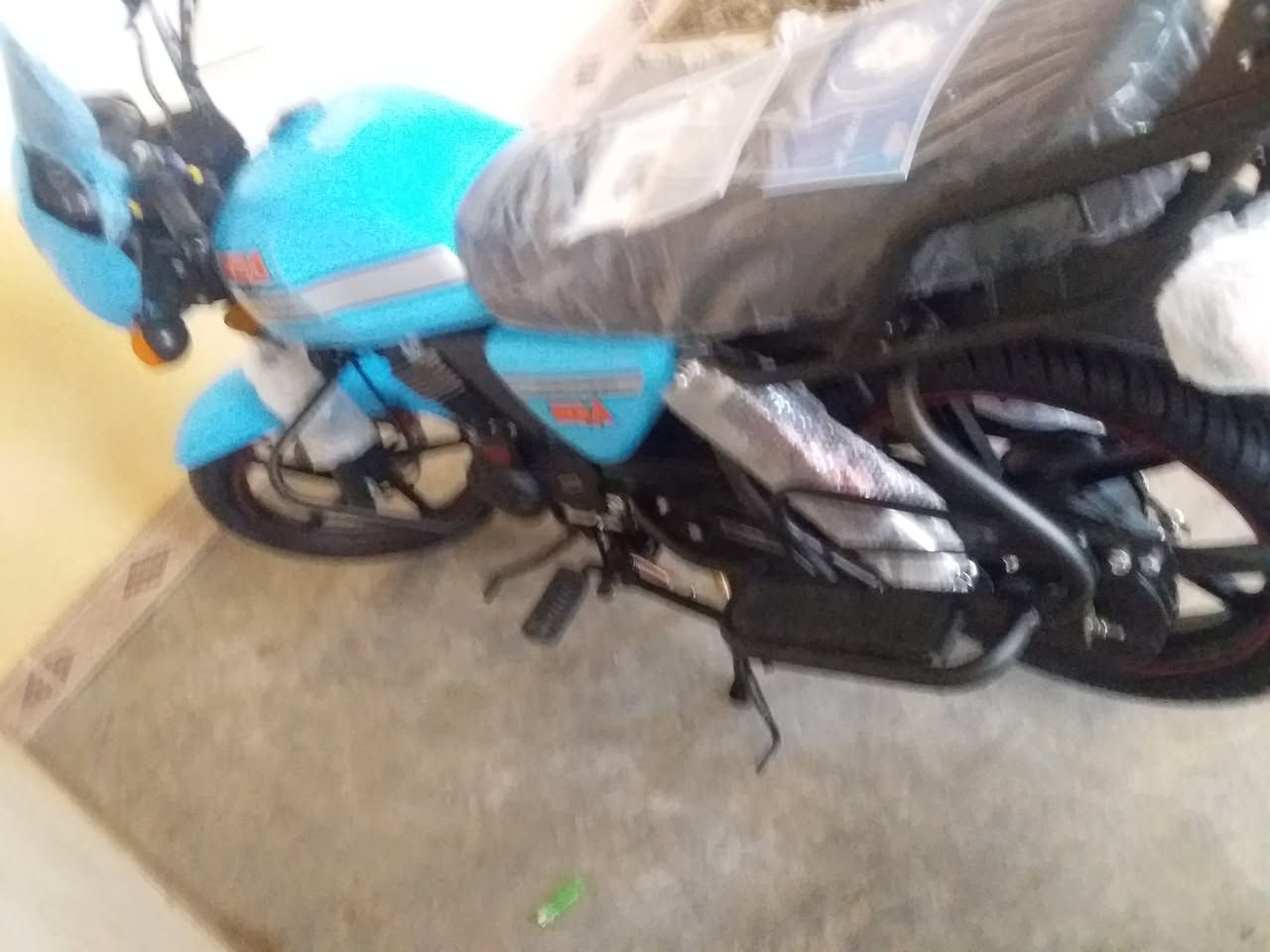 السلام عليكم ورحمة الله وبركاته 
                     (مكلف بالنشر)
مطور للبيع 
نوع دايون
موديل 2026
  صفر كيلو متر 
مامشتغل لون ازرق
السعر مليون وستميه 1600 وبي مجال شويه
للاستفسار الاتصال على ***********
