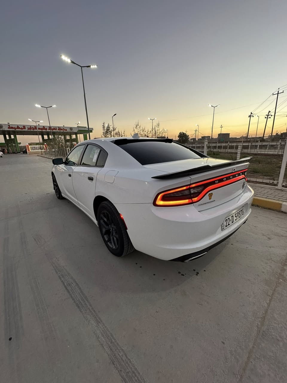 السلام عليكم
جارجر Sxt 🇨🇦 كلين تايل 2017
كفاله عامه من الصبغ والحادث والتبديل 
سياره جديده ب معنه الكلمه وع ايدي قبل 10 ايام جدد سنويه ورقم وهزه جديده 
السياره نضيفه كلش كلش احله من صور
 فول عده الفتحه كشن حضن شاشه كبيره 
ويل 18 جديد مع تخم تاير حداده امامي خلفي وكاله اصلي هستوني نافضهه دهن كير دهن مكينه جديد 🆕 وبل عافيه ع يأخذهه السعر 238 ومجالهه بسيط لشراي 
المكان البصره رقم ***********
